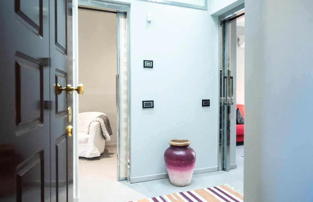 Casa Greta, Nuovo Silenzioso Bilocale Nel Cuore Di Milano-1